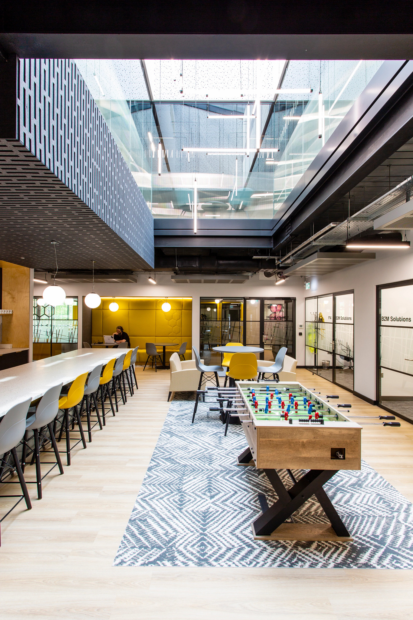 bee-house-milton-park-oxfordshire-uk-shawcontract